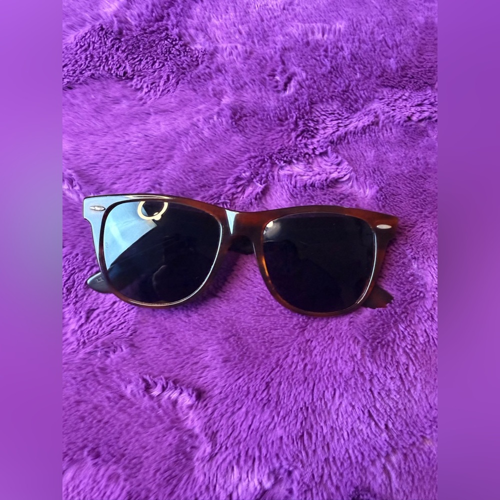 Vintage Ray-Ban B&L Wayfarer II L1725 Tortoise Brown Sunglasses 4661